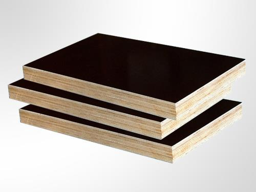 Painted Pine Plywood Para sa Concrete Template