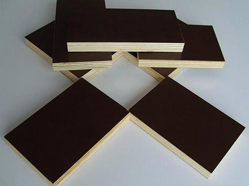 Fenol-lim-furu-kärna-film-faced-plywood