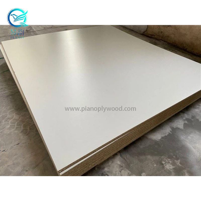 Gwo Size 2100 * 2800mm Melamine Chipboard