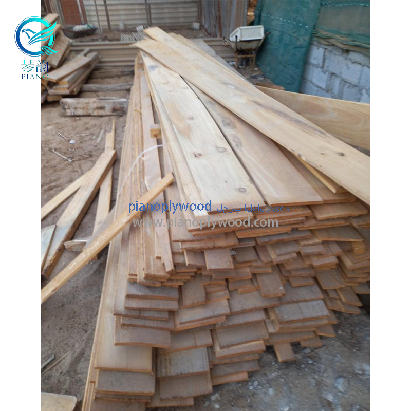 رماد الخشب يختلف من 245 سم إلى 550 سم