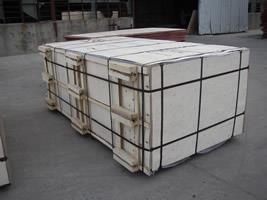 Lateral pallet