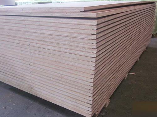 Karaniwang Container Flooring Plywood